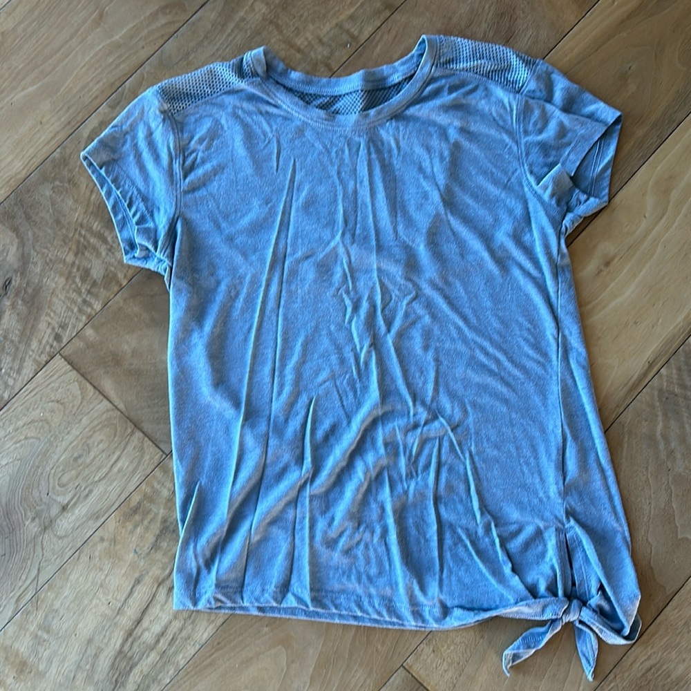 Old Navy girls mesh back t-shirt, size L (10-12)